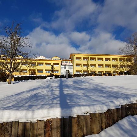 Lipno Wellness - Frymburk C 402-403 Apartment Exterior photo